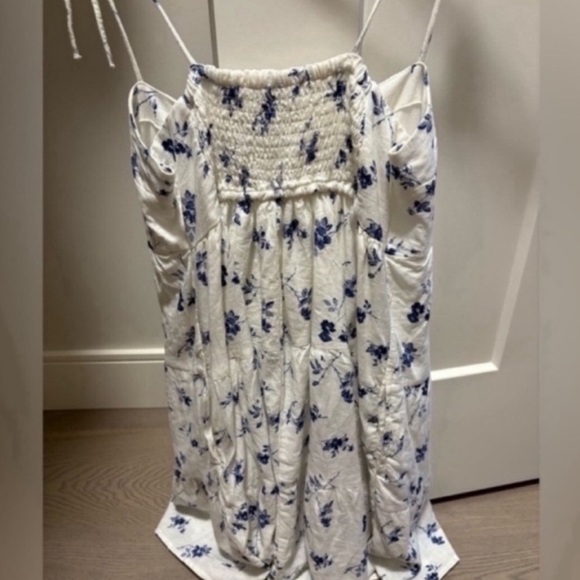 Abercrombie & Fitch Tie-Strap Tiered Mini Dress - Picture 5 of 6